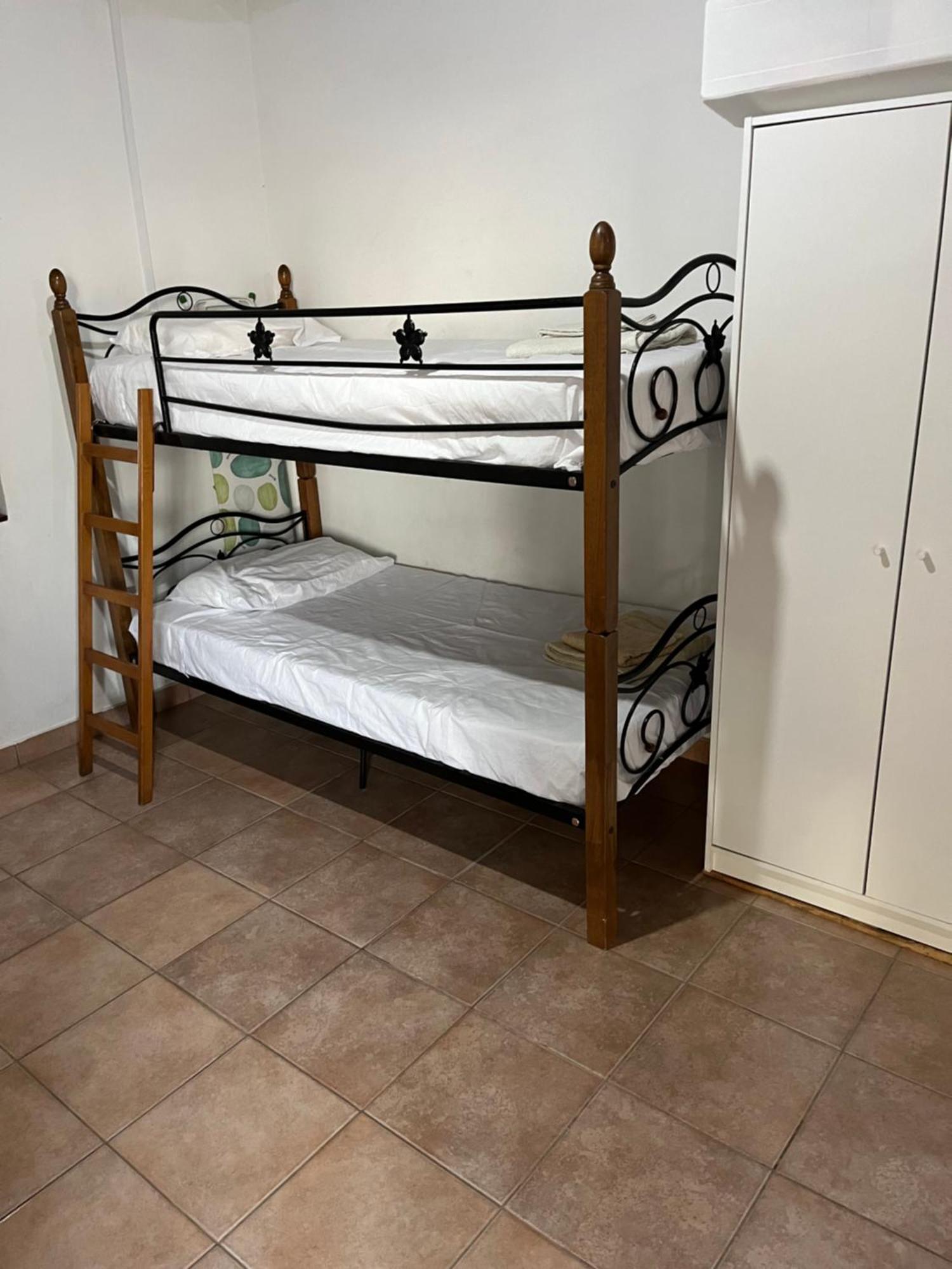 Friendly Villagehouse Paphos ภายนอก รูปภาพ